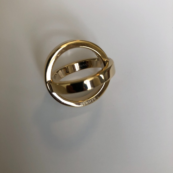Hermes Jewelry - Hermes Gold Interlocking Circle Ring